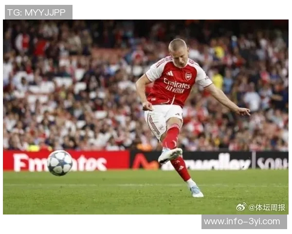 阿贾克斯官方宣布29岁津琴科膝盖重伤将缺席整个赛季 阿贾克斯官方宣布29岁津琴科膝盖重伤将缺席整个赛季